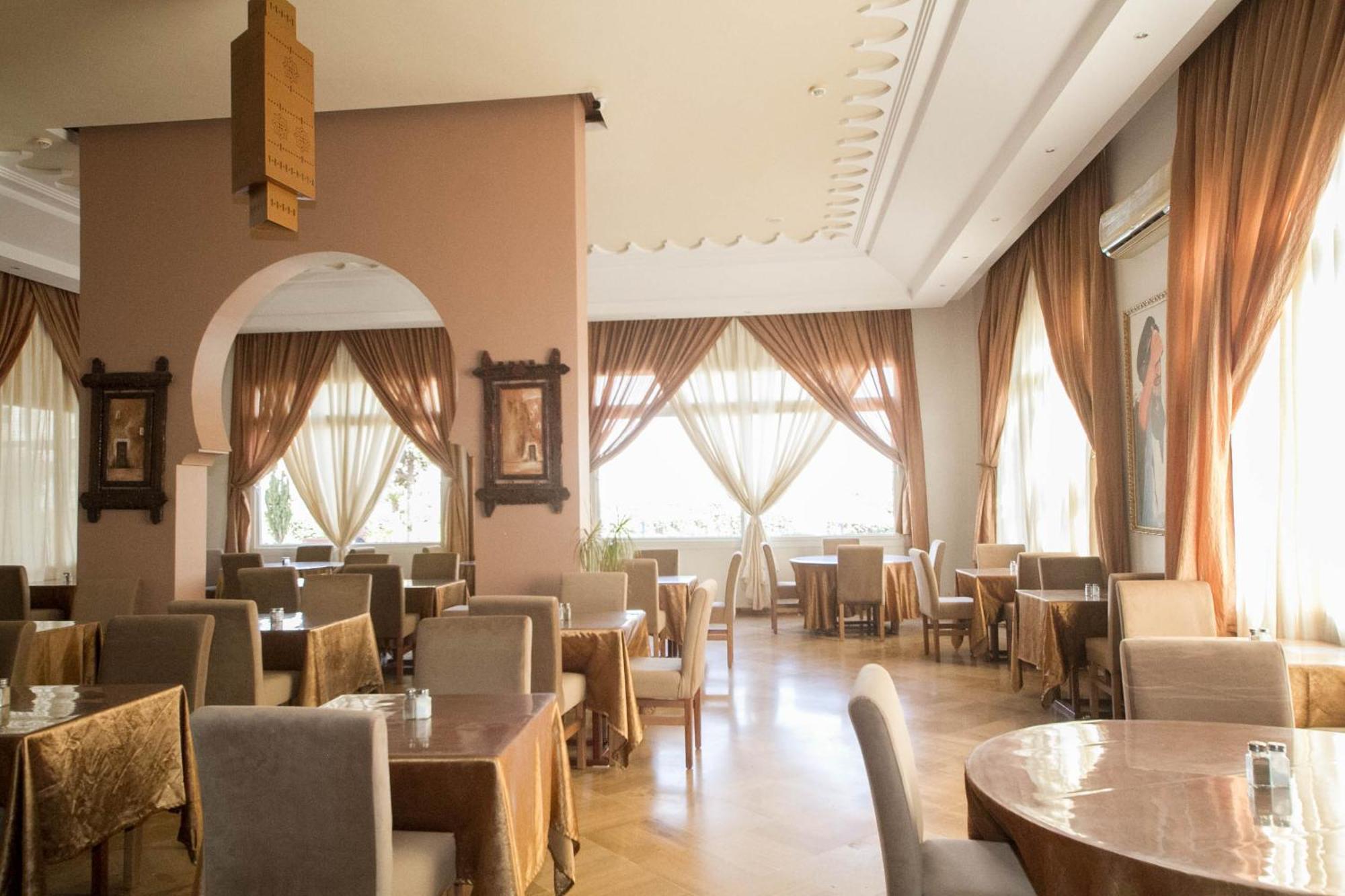 Appart'Hotel Intouriste Agadir Bagian luar foto