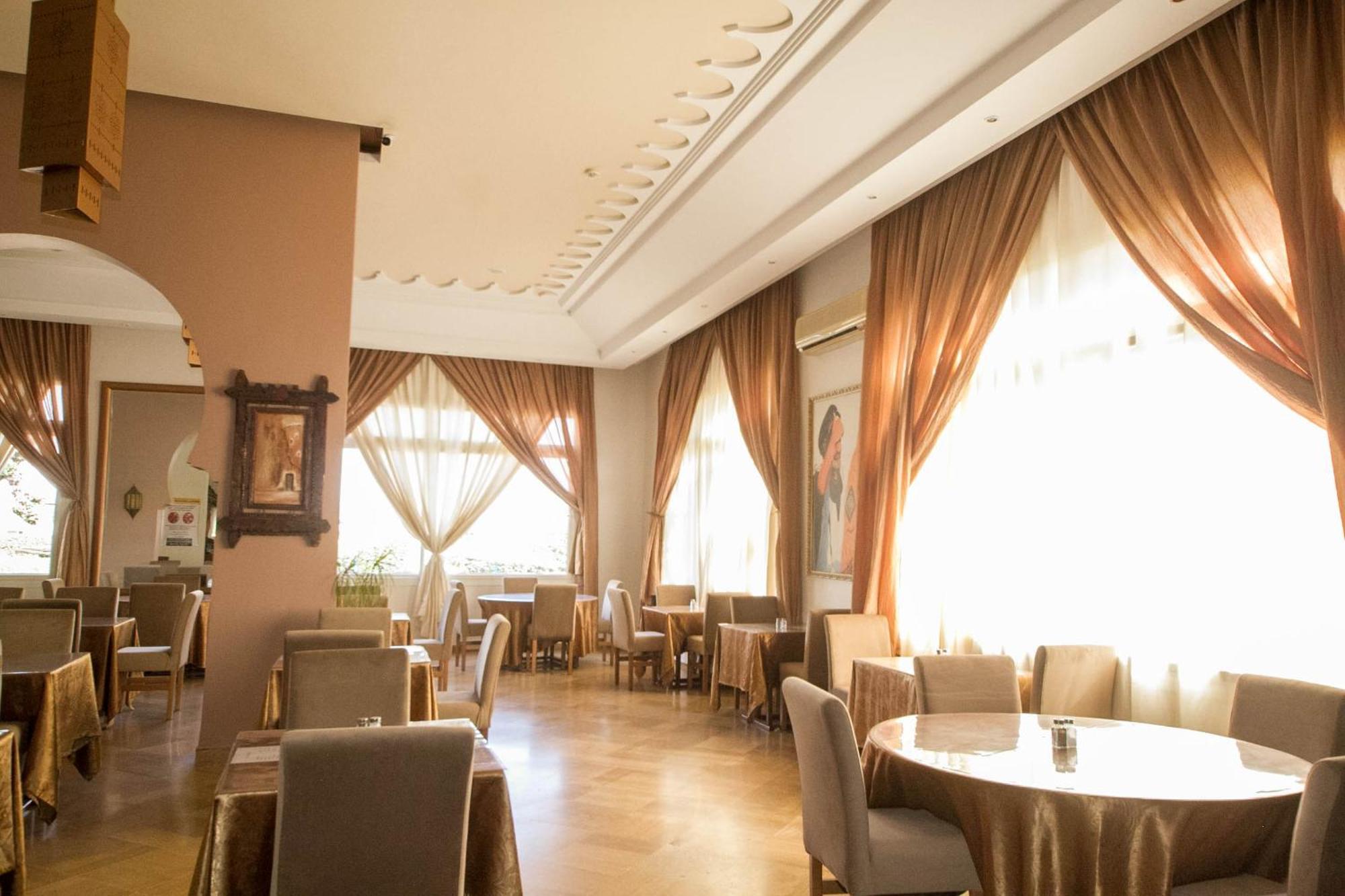 Appart'Hotel Intouriste Agadir Bagian luar foto
