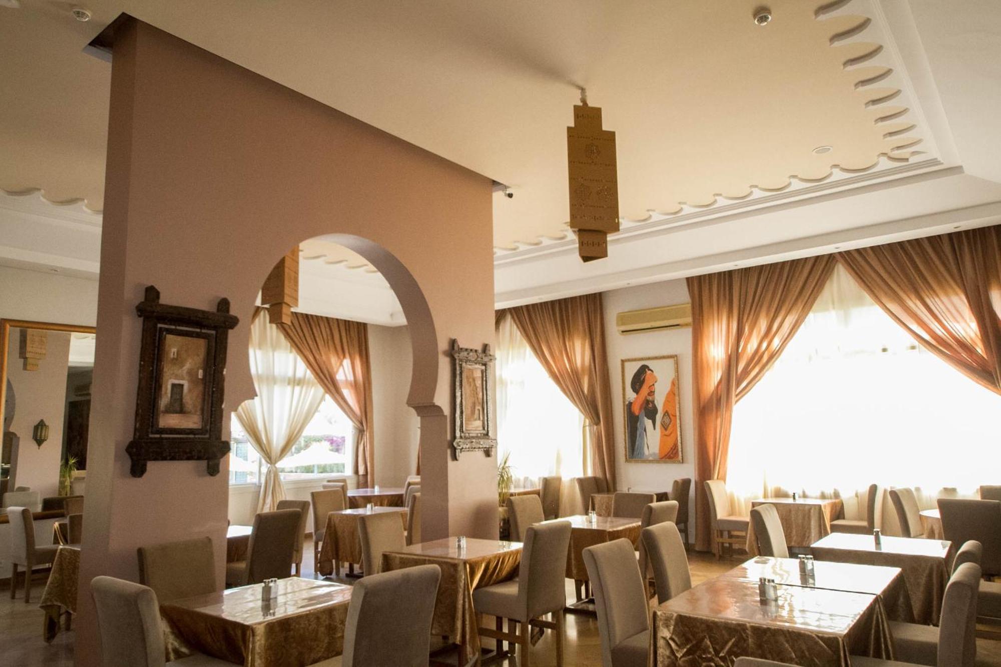 Appart'Hotel Intouriste Agadir Bagian luar foto