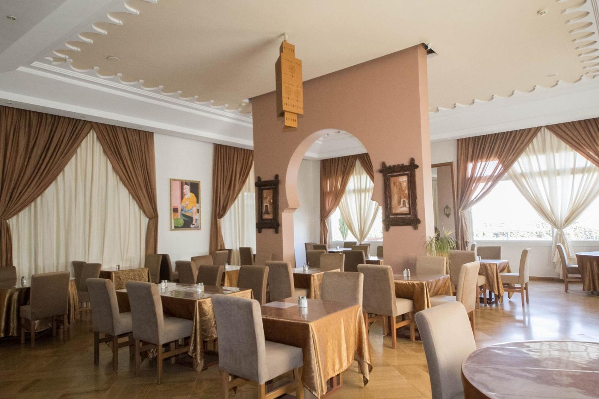 Appart'Hotel Intouriste Agadir Bagian luar foto