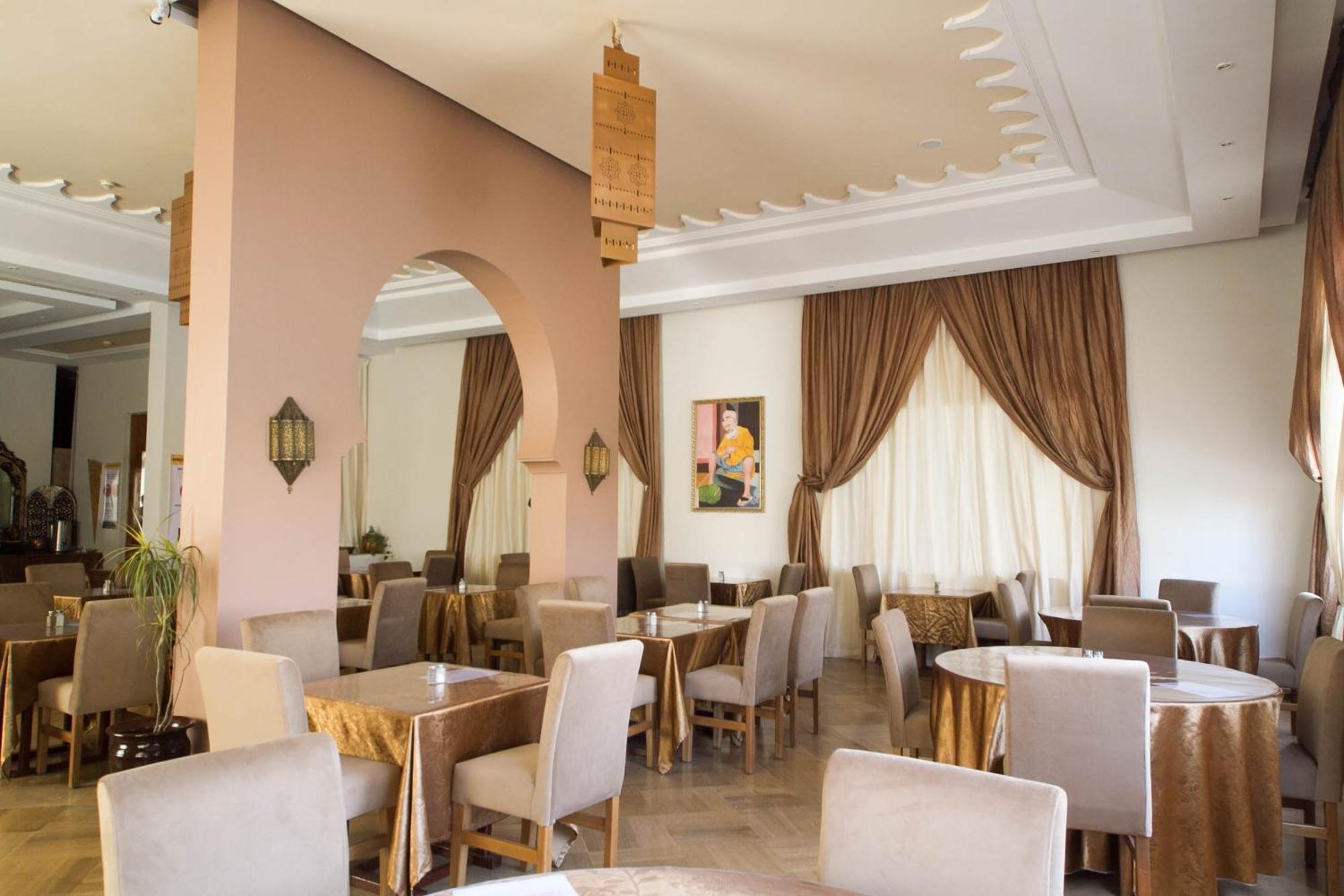 Appart'Hotel Intouriste Agadir Bagian luar foto