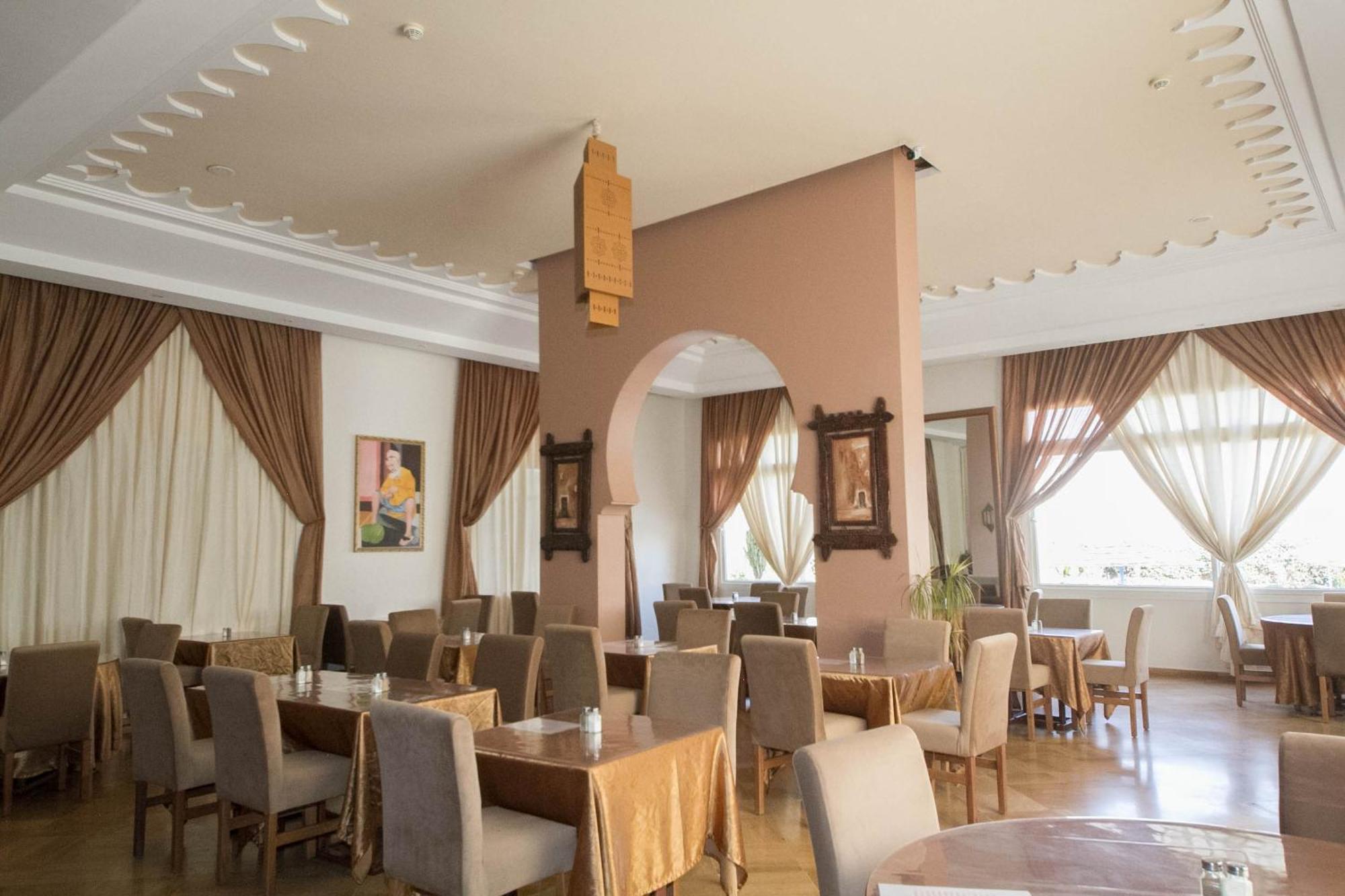 Appart'Hotel Intouriste Agadir Bagian luar foto